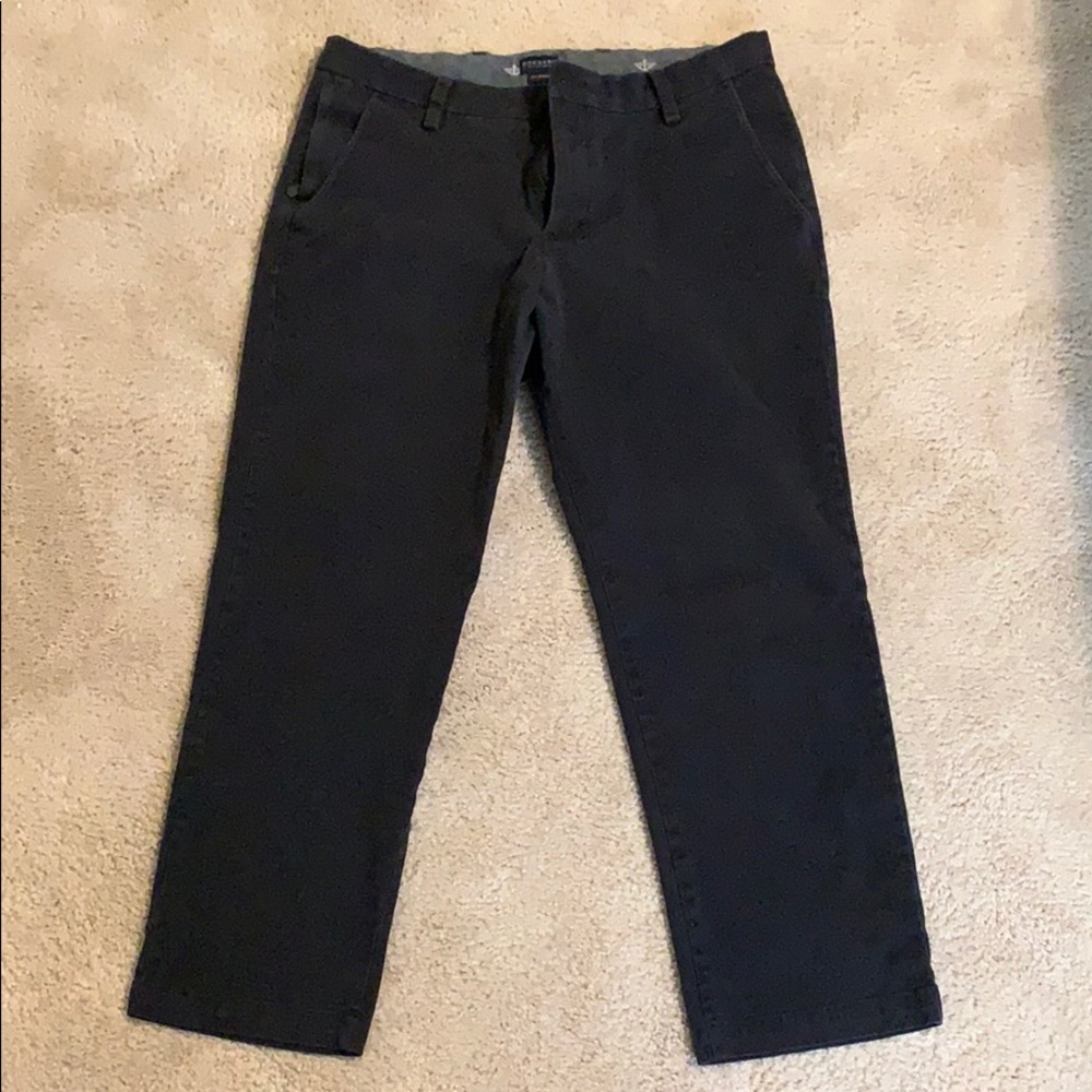 Docker’s Slim Tapered Pants